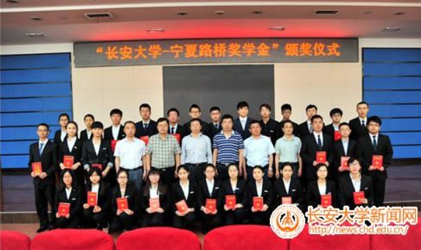 至尊娱乐下载安全访问研究团队在头足动